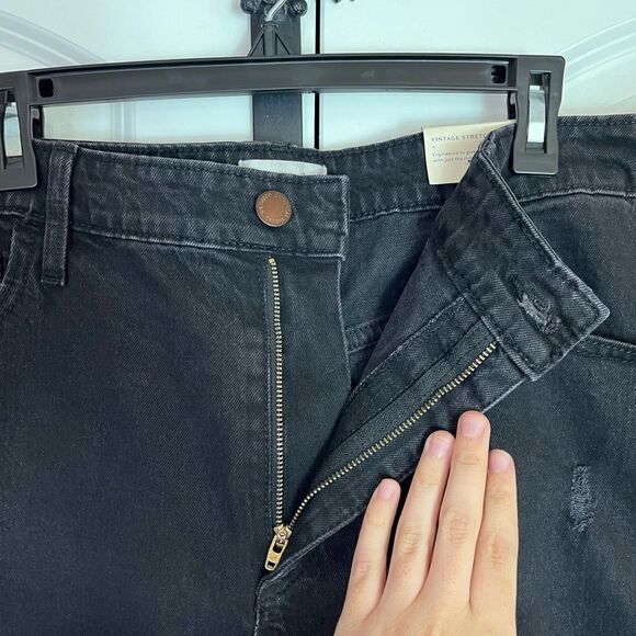 Universal Thread Black Distressed Jeans, Vintage High Rise Straight Leg … - Picture 4 of 15